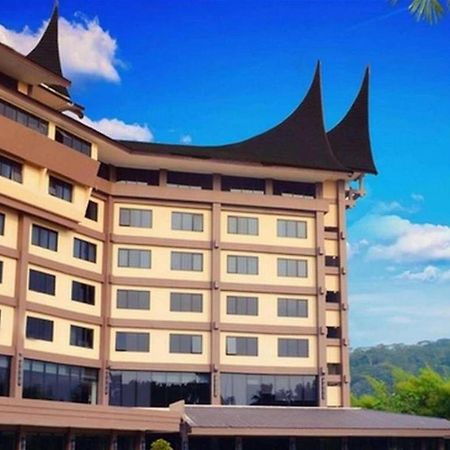 Kyriad Bumiminang Hotel Padang  Extérieur photo