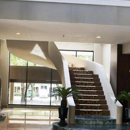 Kyriad Bumiminang Hotel Padang  Extérieur photo